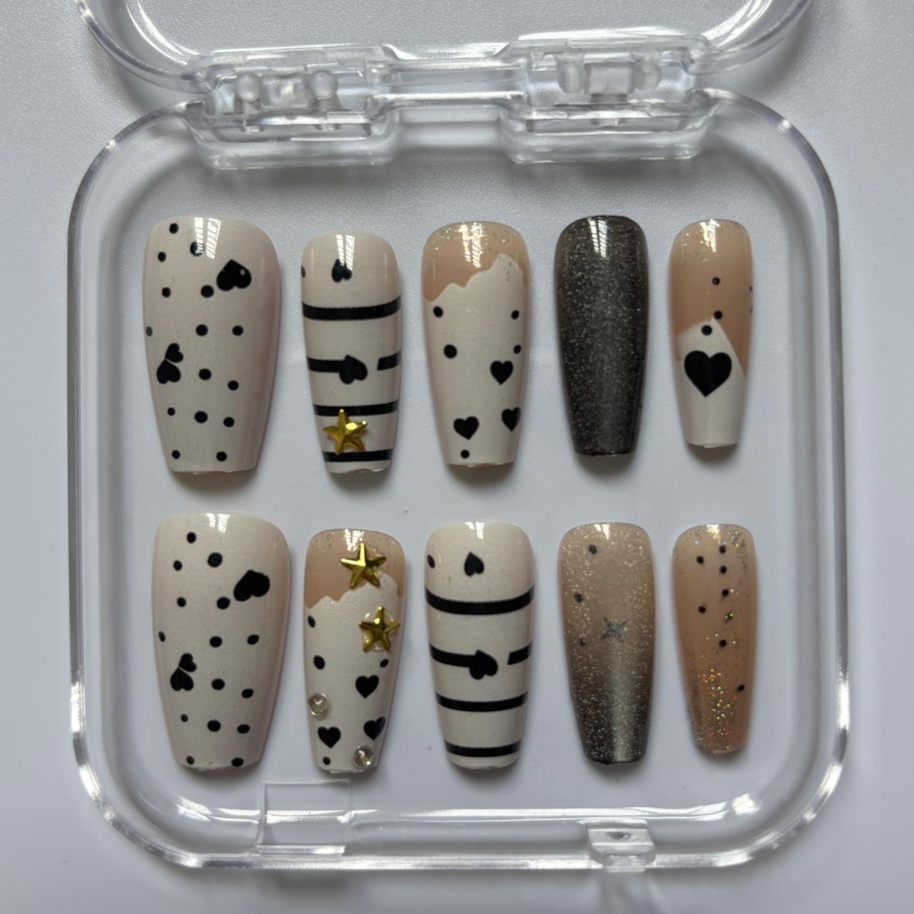 Playful Hearts & Stripes Press-On Nails - Nude Glitter Star Luxury Set (Size L)