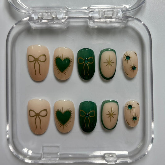 Emerald Hearts & Bows Press-On Nails - Nude Gold Star Luxury Set (Size S)