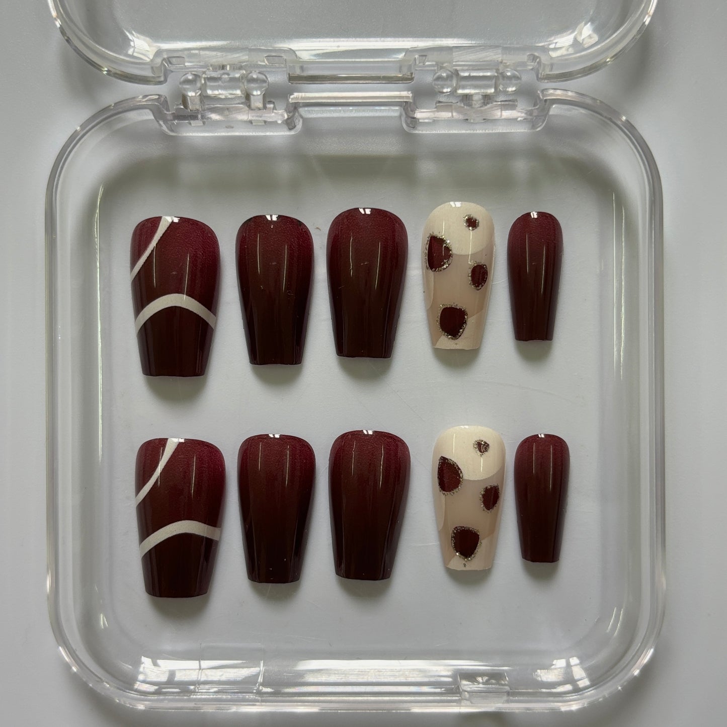 Chic Polka Dot Press-On Nails - Burgundy Geometric Luxury Set (Size M)
