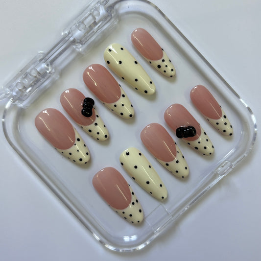 Adorable Polka Dot Press-On Nails - Nude Yellow 3D Bow Luxury Set (Size M)