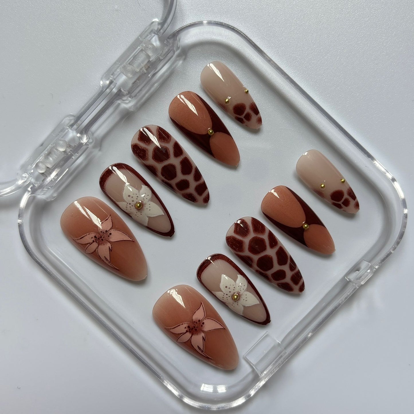 Chic Leopard & Floral Press-On Nails - Brown Nude Gold Accent Luxury Set (Size L)